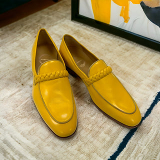 حذاء أمبروجيو للرجال مصنوع من جلد نابا مجدول باللون الأسود والعظمي (AMZ1006)