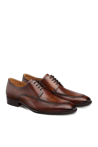 Cognac Mezlan Coventry leather derby shoes featuring a classic apron split toe and hand-finished Italian calfskin.