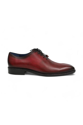 Burgundy Mezlan Enterprise whole-cut oxford in smooth calfskin leather with a sleek plain toe and contrast welt stitching.