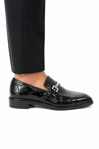 Mezlan 50222-J Alligator Horse-Bit Loafer black onfoot view
